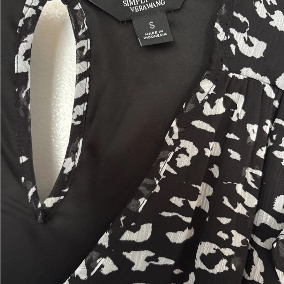 Simply Vera Vera Wang Black and White Printed Ruffle Midi Dress - Picture 2 of 3